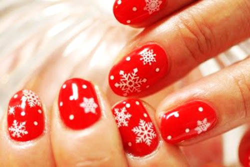 Glitrende Snowflake Nail Art