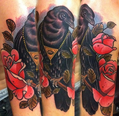 Neo traditionelle Crow Tattoo Designs