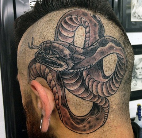 Cobra Tattoo på hovedet specielt mønster