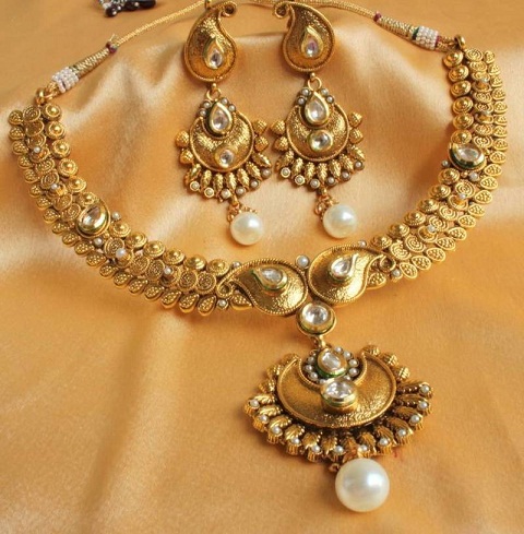 Kundan Choker készlet