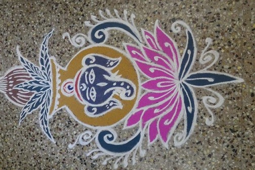 Egyszerű Kalash Rangoli pöttyökkel