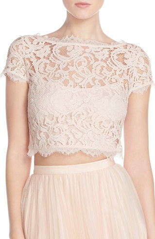Bluse med afskærmet top