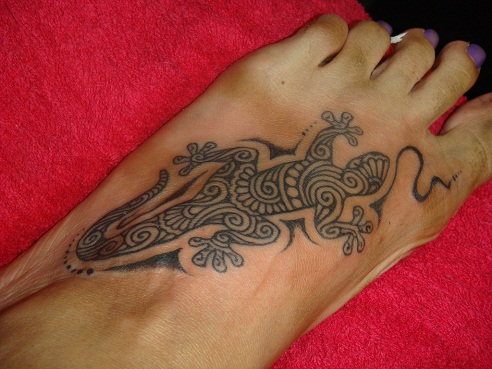 Láb speciális gyík tetoválás