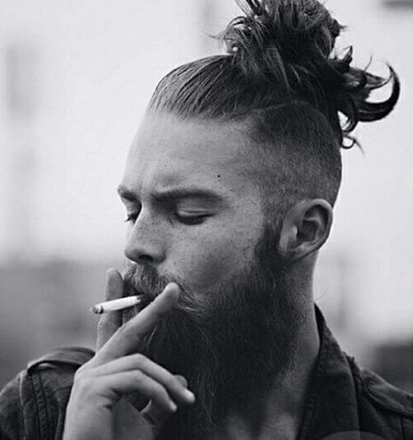 Man Bun Hipster frisure