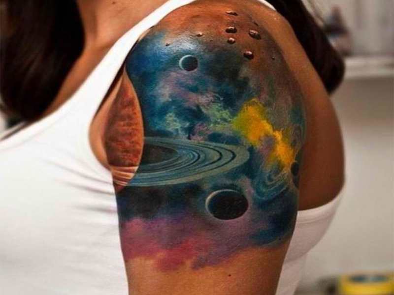 Galaxy Tattoo Idéer, designs og betydninger