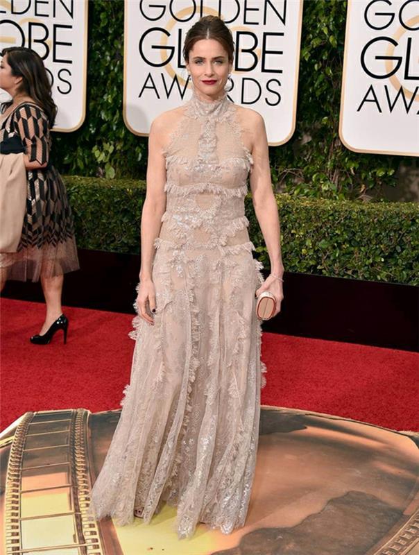 Iltapuvut pitkät Golden Globe 2016 amanda peet Alexander McQueen