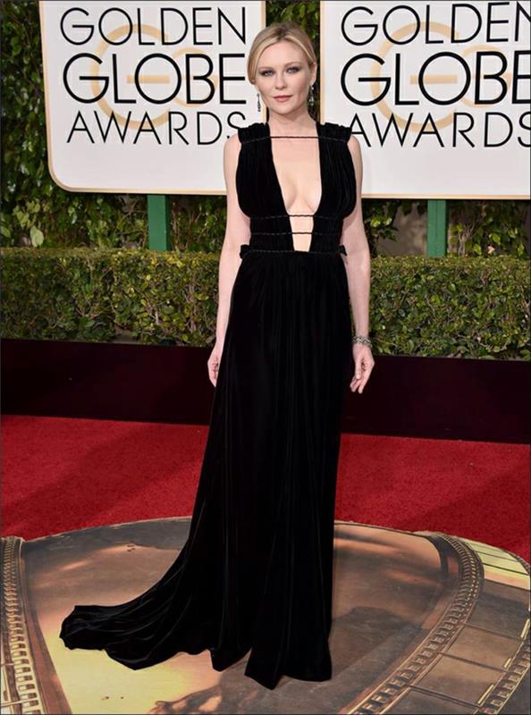 Iltapuvut pitkät Golden Globe 2016 kirsten dunst valentino