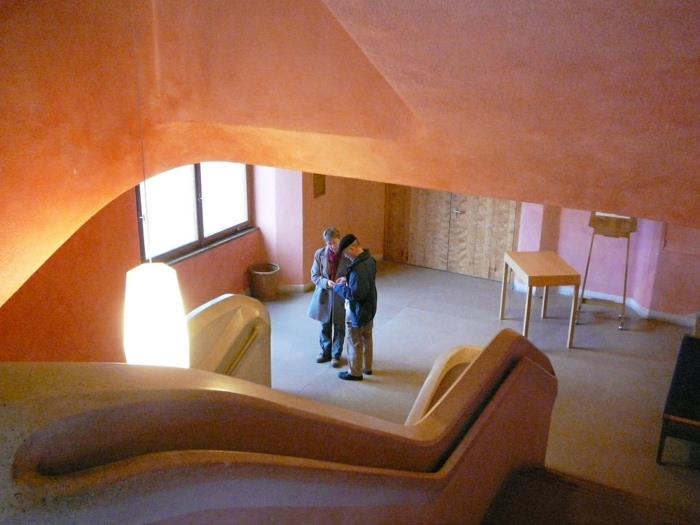 Antroposofinen arkkitehtuuri steiner goetheanum -portaikko