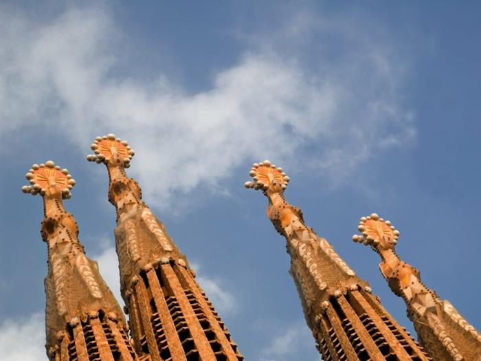 Antoni Gaudi Sagrada Familia tähdet