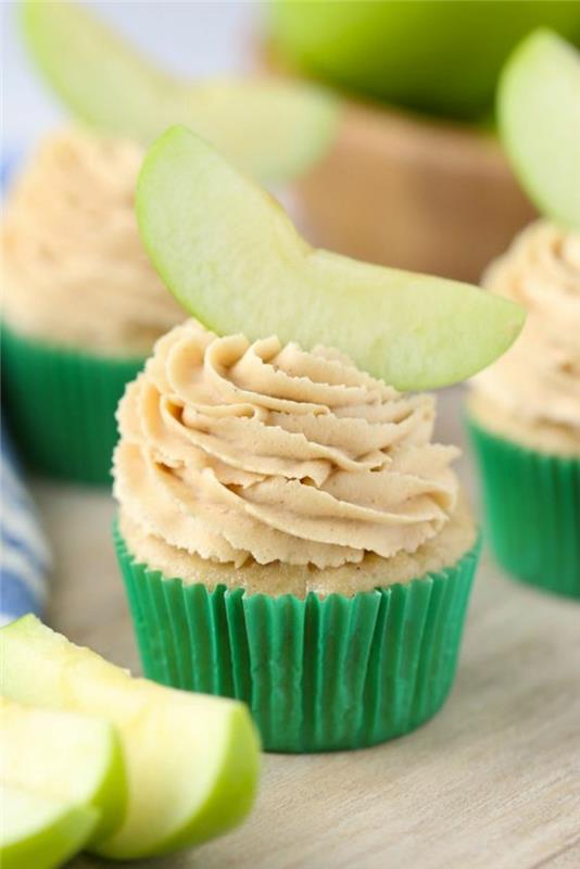 Apple Cupcakes Topping Resepti Leivonta Tart resepti Ideoita