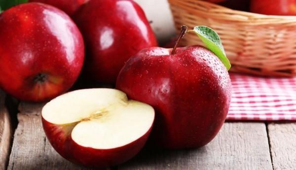 Syöminen omena terveellistä ruokavaliota päivittäin ei tarvitse lääkäriä