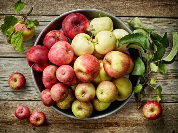 Tee omenakastike itse omenoita omasta puutarhasta