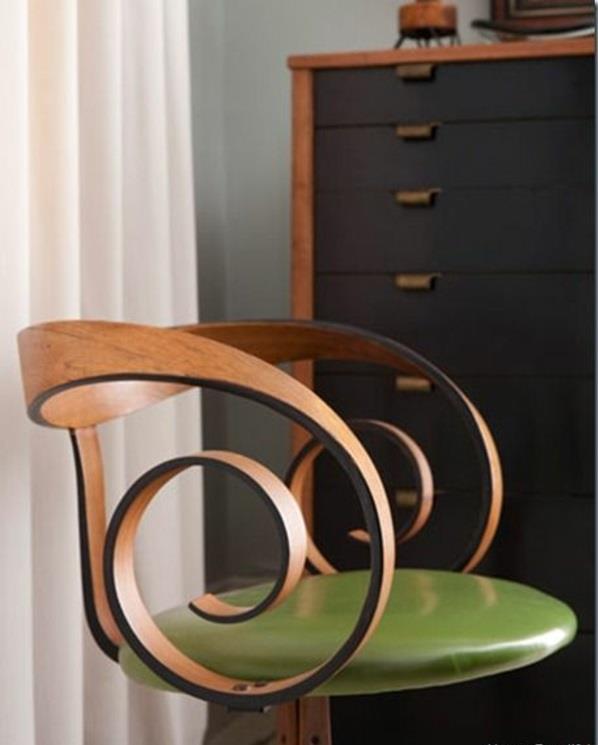 Art deco -kalusteet, jotka on kääritty puuhun
