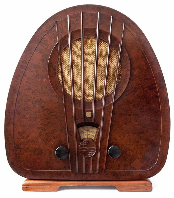 Art deco huonekalut jokapäiväiset esineet radio entinen