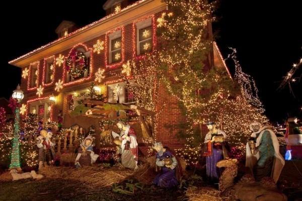 Laita ulkovalaistus jouluksi - 30 juhlaideaa ja vinkkejä kauniisiin valoihin, kuten Jeesuksen syntymään