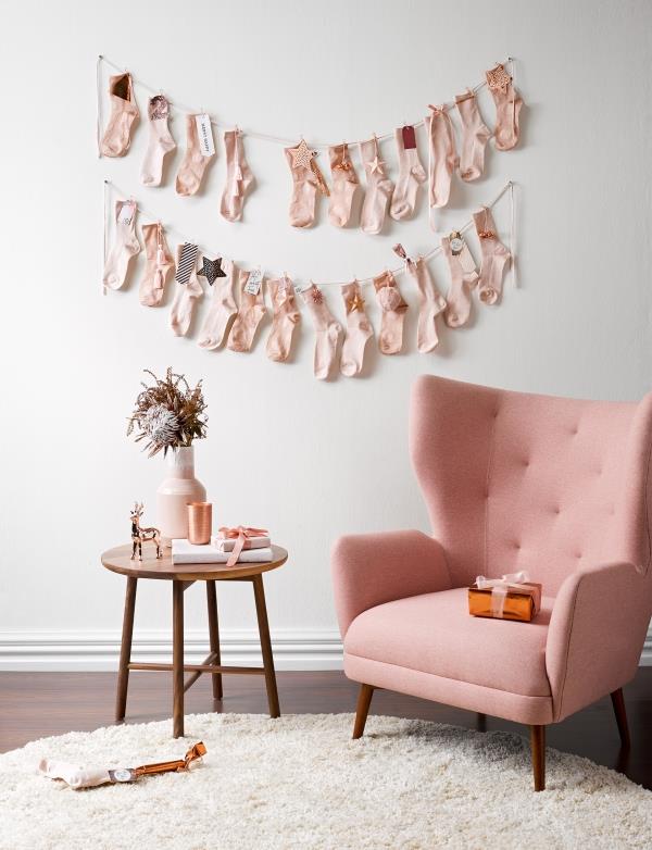 Tinker epätavallisia adventti kalentereita itse - ideoita ja ohjeita lapsille sukat vaaleanpunainen moderni
