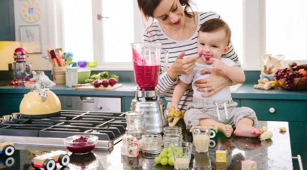 Vauvanruoka Reseptit ja vinkit terveelliseen ja maukkaaseen vauvanruokaan kotona