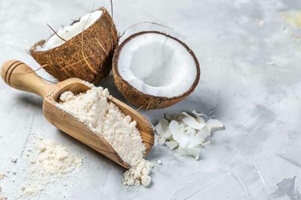 Leivonta kookosjauhoresepteillä ja kookosjauhojen terveyshyötyillä
