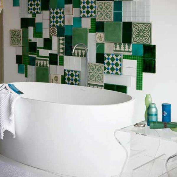 Kylpyhuonelaattojen ideat sekoittavat eklektistä vihreää