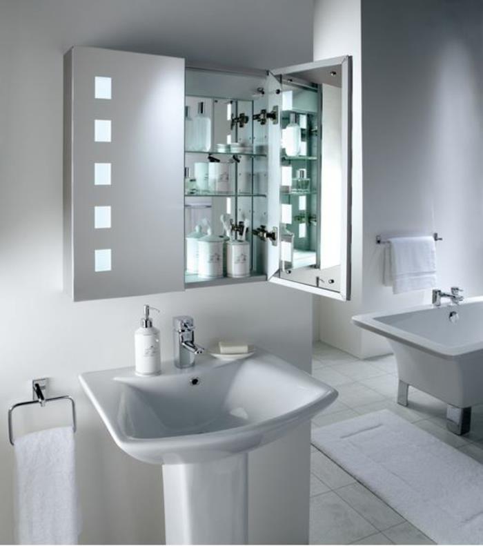 Kylpyhuoneen peiliideat valkoiset