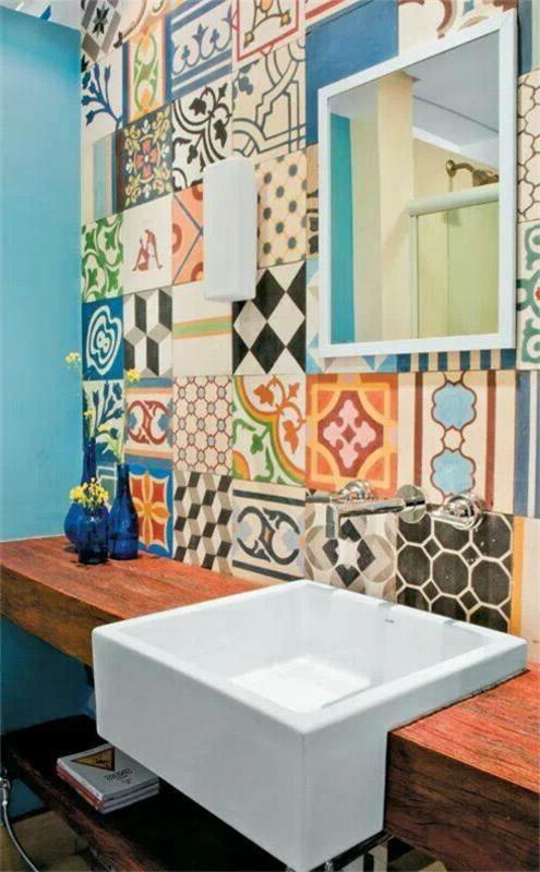 värimalleja värikkäitä kylpyhuone- ja kylpyhuonelaattoja