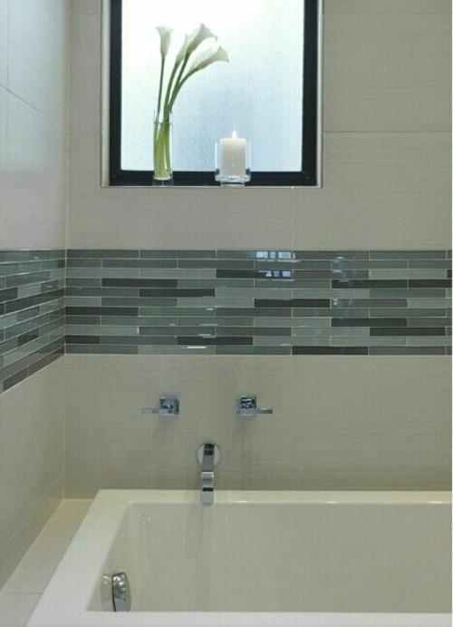 Kylpyhuoneen lasilevyt laattojen järjestelyt kylpyhuoneen laatat alkuperäinen