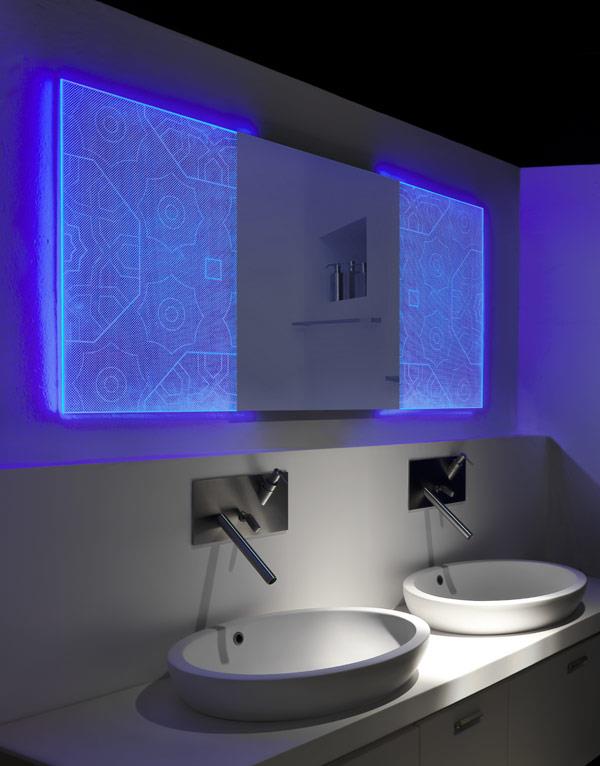 Kylpyhuoneen peili holografinen vaikutus Elia Felices viileä kylpyhuone