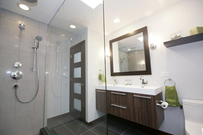 Kylpyhuoneen peilin klassinen kehyssuunnittelu hienoja ideoita