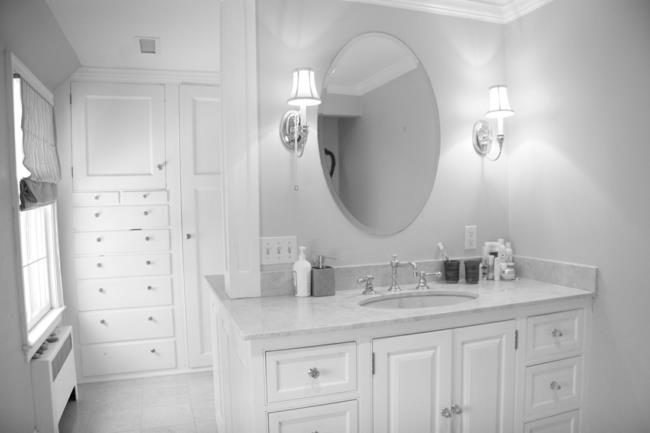 Kylpyhuoneen peili pyöreä ja saumattomia ideoita