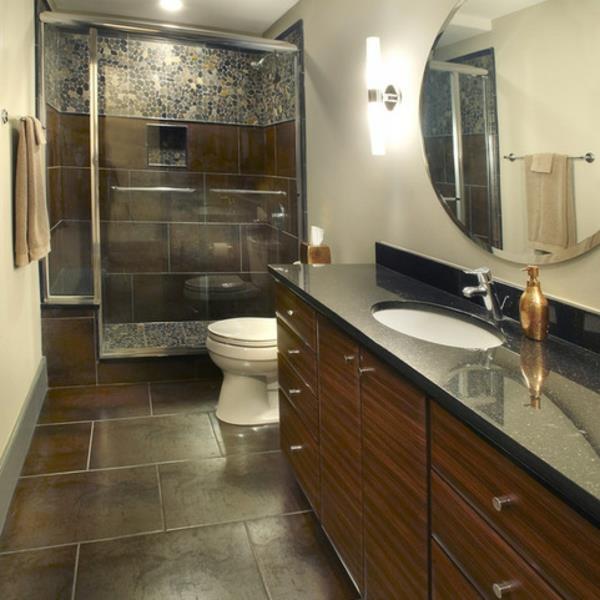 Kylpyhuoneen laatat, joissa on metallinen kylpyhuonepuu
