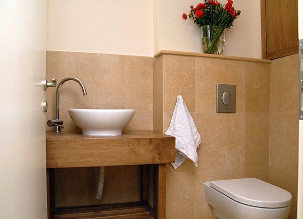 Kylpyhuone huonekalut puu pesuallas vieras kylpyhuone kylpyhuonetarvikkeet