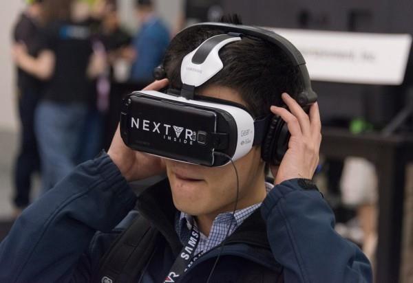 Pian voit katsella urheilua yli 5G VR: n seuraavan VR -kuulokkeen kautta