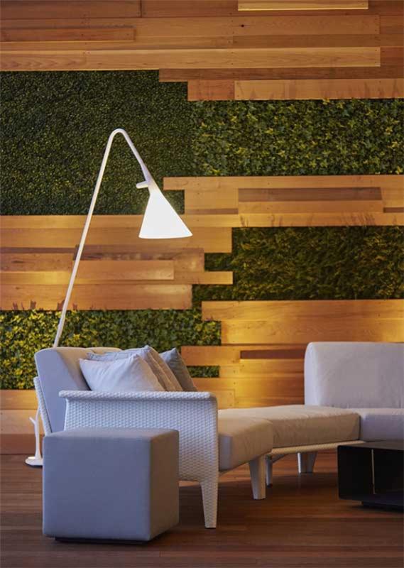 Parvekesohva - moderni vihreä seinän muotoilu