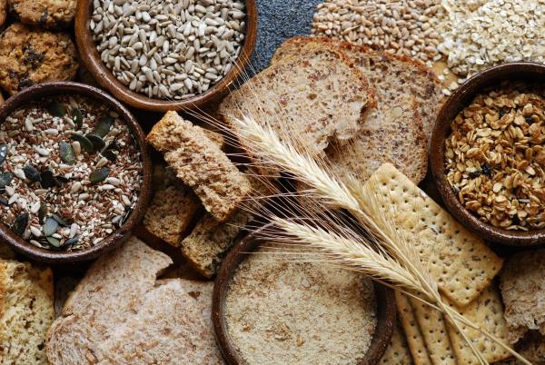 Kuitupitoinen ruokavalio - kaikki mitä sinun pitäisi tietää kuitupitoisista jyvistä valkoisen jauhon ja leivän sijasta