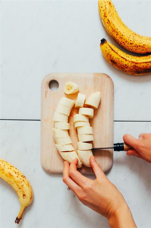 Banaanijäätelöviipale Banaanit Nizzan kerma resepti