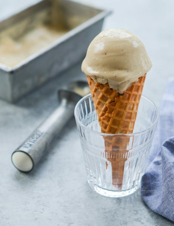 Valmista banaanijäätelön Nicecream -resepti
