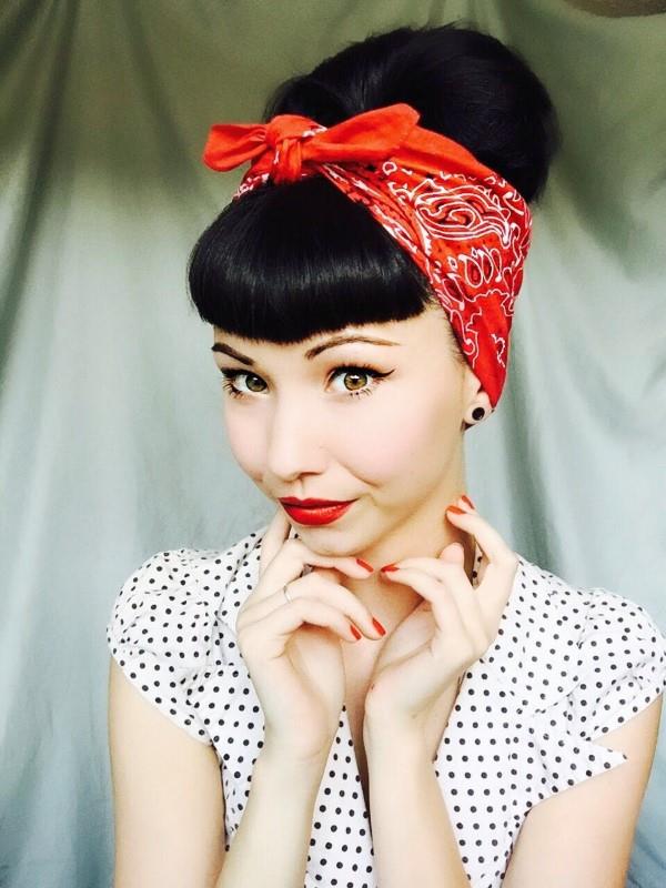 Bandana -kampaukset kesäksi - tyylikkäitä muotoiluideoita jokaiselle hiuspituudelle retro -ilme 30s 40s