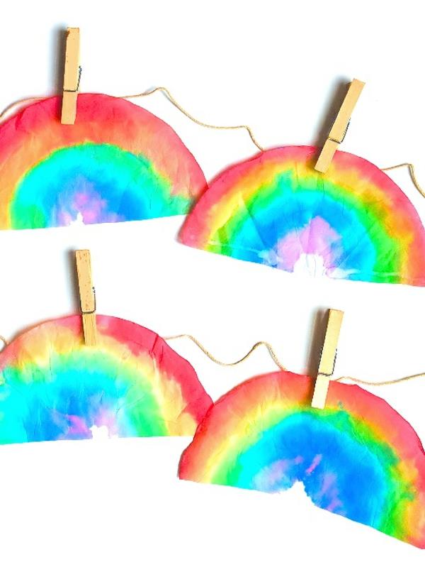 Tinkering kahvisuodattimien sateenkaaren väreissä käsityöideoita