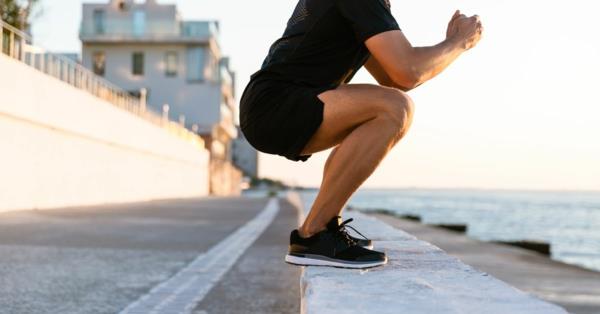 Lantionpohjan harjoitusharjoitukset miehet harjoittavat lantionpohjan lihaksia