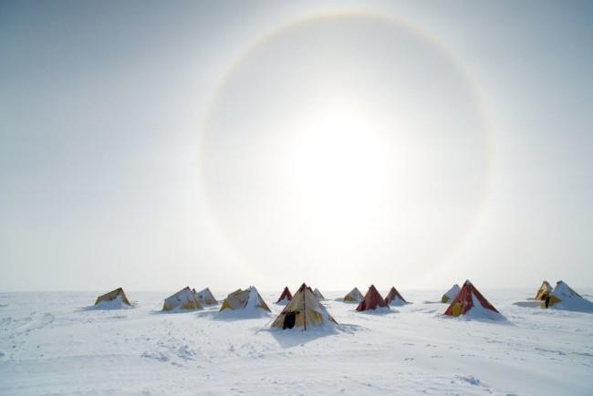 Poraus Etelämantereella voisi auttaa torjumaan ilmastonmuutoksen leiriä tiedemiesjäässä