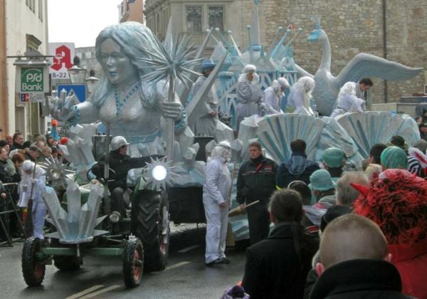 Braunschweig Carnival Carnival paraati nousi maanantaina
