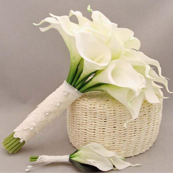 Calla -kukkakimppu valkoinen häät sisustus morsiuskimppu