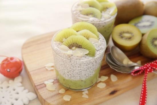 Chia Seed Pudding Kiivi Ketogeeninen ruokavalio Jouluaamiainen