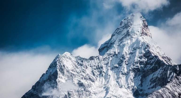 Kiina Tiibet Korkean vuoren loisto Everestin koskemattomat järvet