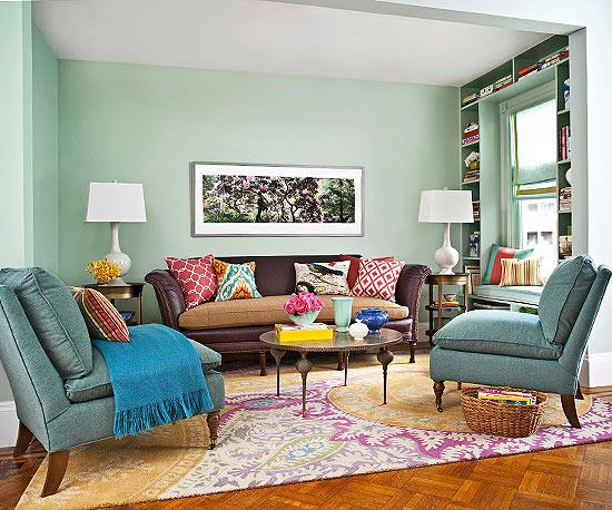 Viileät käytännölliset olohuoneen mallit heittävät sinisen nojatuolin sohvan