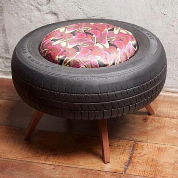 Autonrenkaista valmistetut DIY -huonekalut jakkarat
