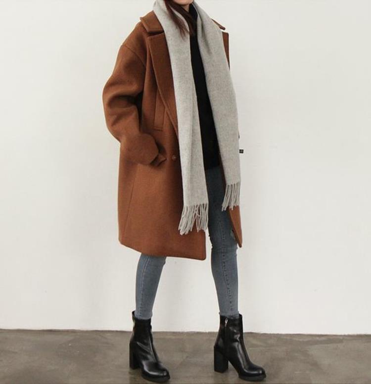 Naisten takki talven polven pituus ruskea talvimuoti hyvät