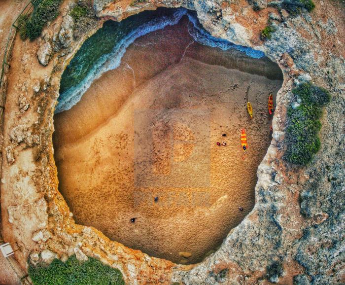 Euroopan kaunein ranta Benagil Cave Beach luola ylhäältä katsottuna upea