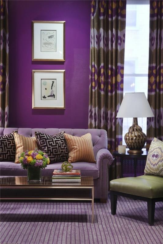 Väri violetti violetti seinät olohuone tyylikäs matto kukkia