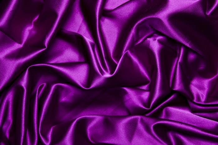 Väri violetti satiini